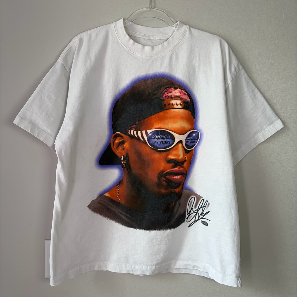 RODMAN BRAND Dennis Rodman Las Vegas Shades White Graphic T-Shirt Streetwear
